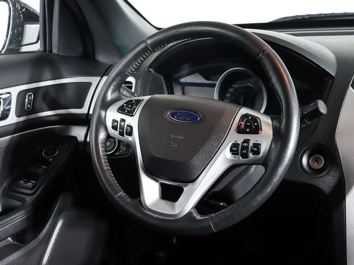 Купить Ford Explorer, 2013, 220 977 км.. Фото: #13
