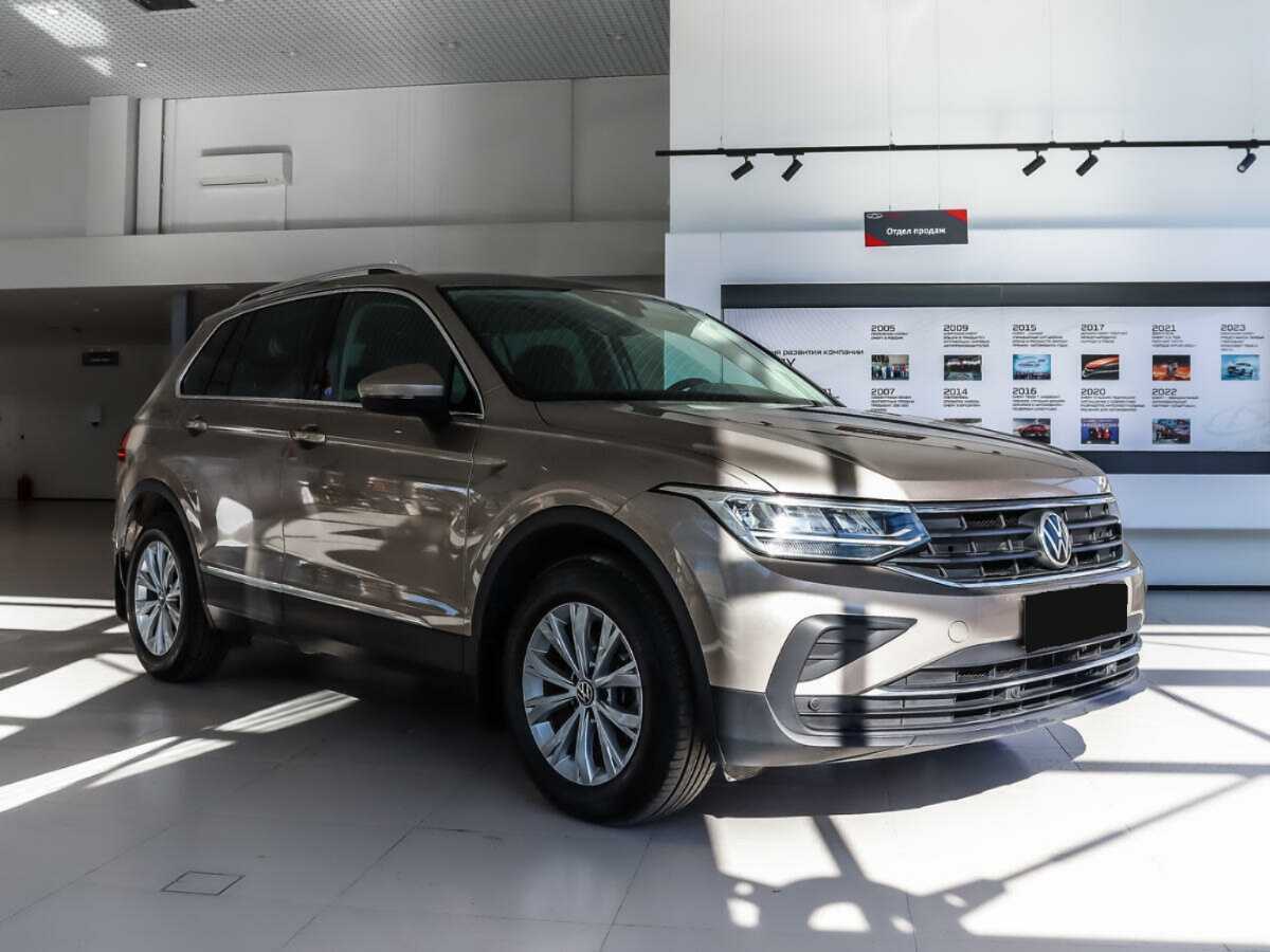 Купить Volkswagen Tiguan, 2021, 71 000 км.. Фото: #2