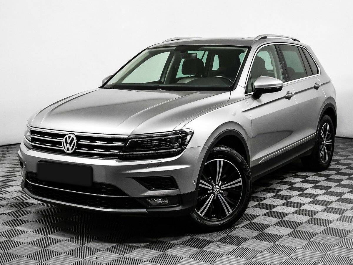 Купить Volkswagen Tiguan, 2017, 44 587 км.. Посмотреть фото