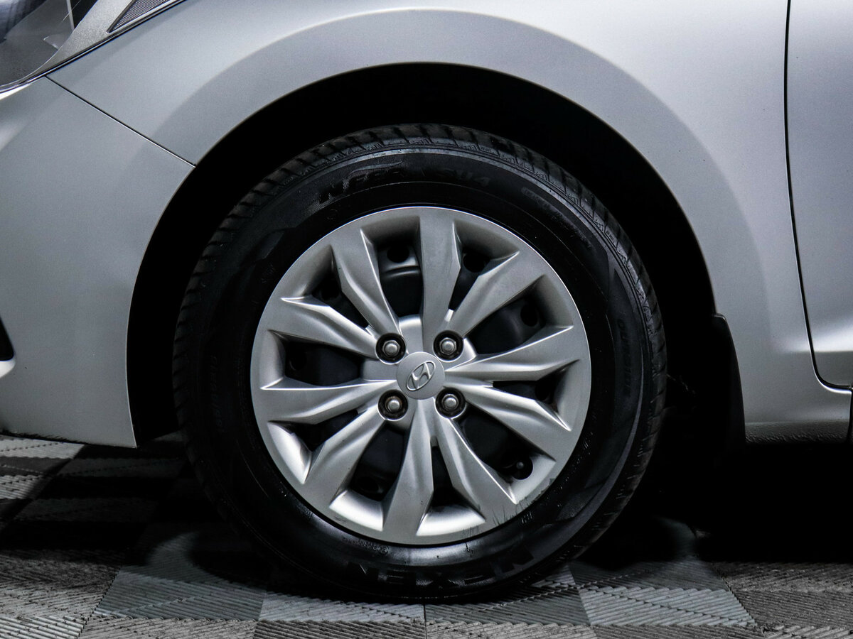 Купить Hyundai Solaris, 2018, 70 070 км.. Фото: #11