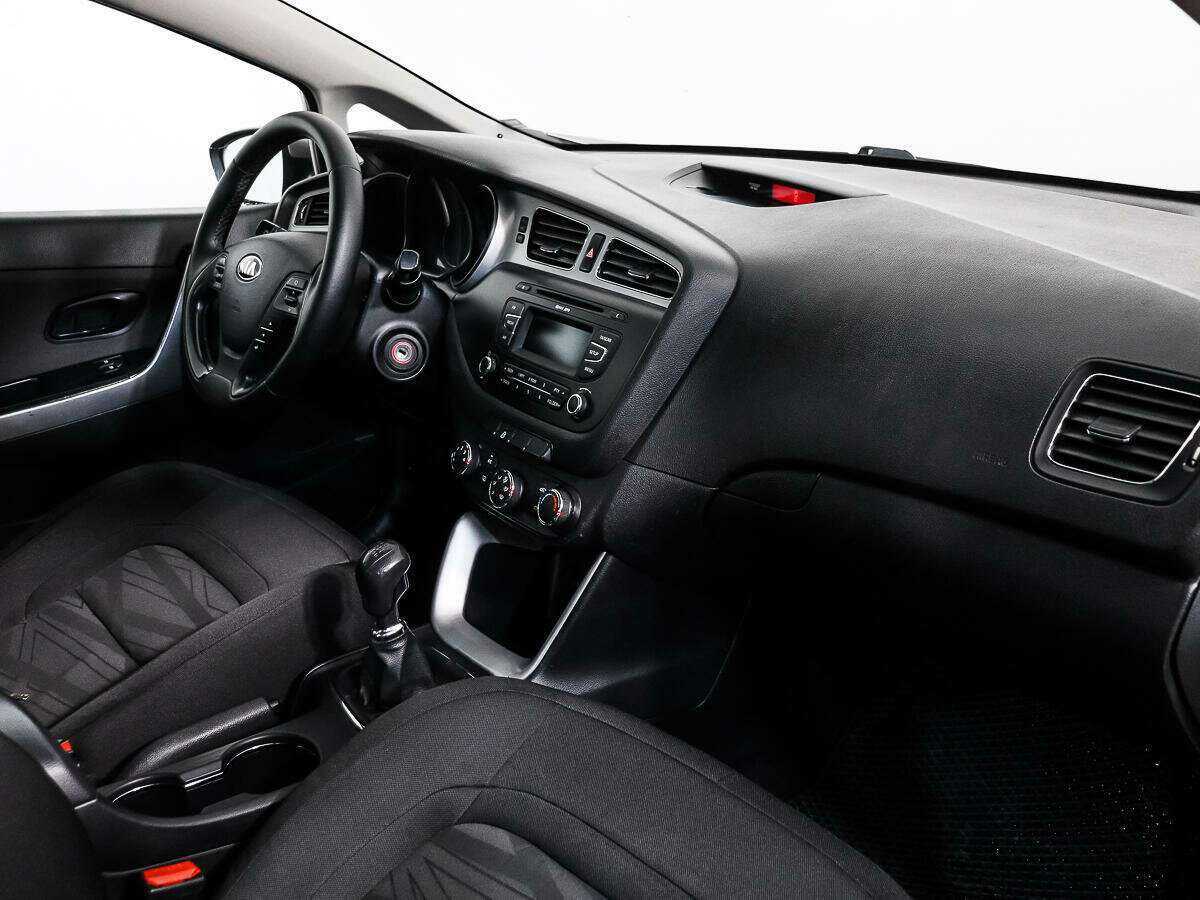 Купить Kia Ceed, 2013, 123 826 км.. Фото: #9