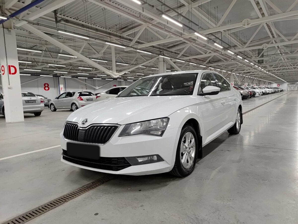 Купить Skoda Superb, 2016, 244 516 км.. Фото: #0