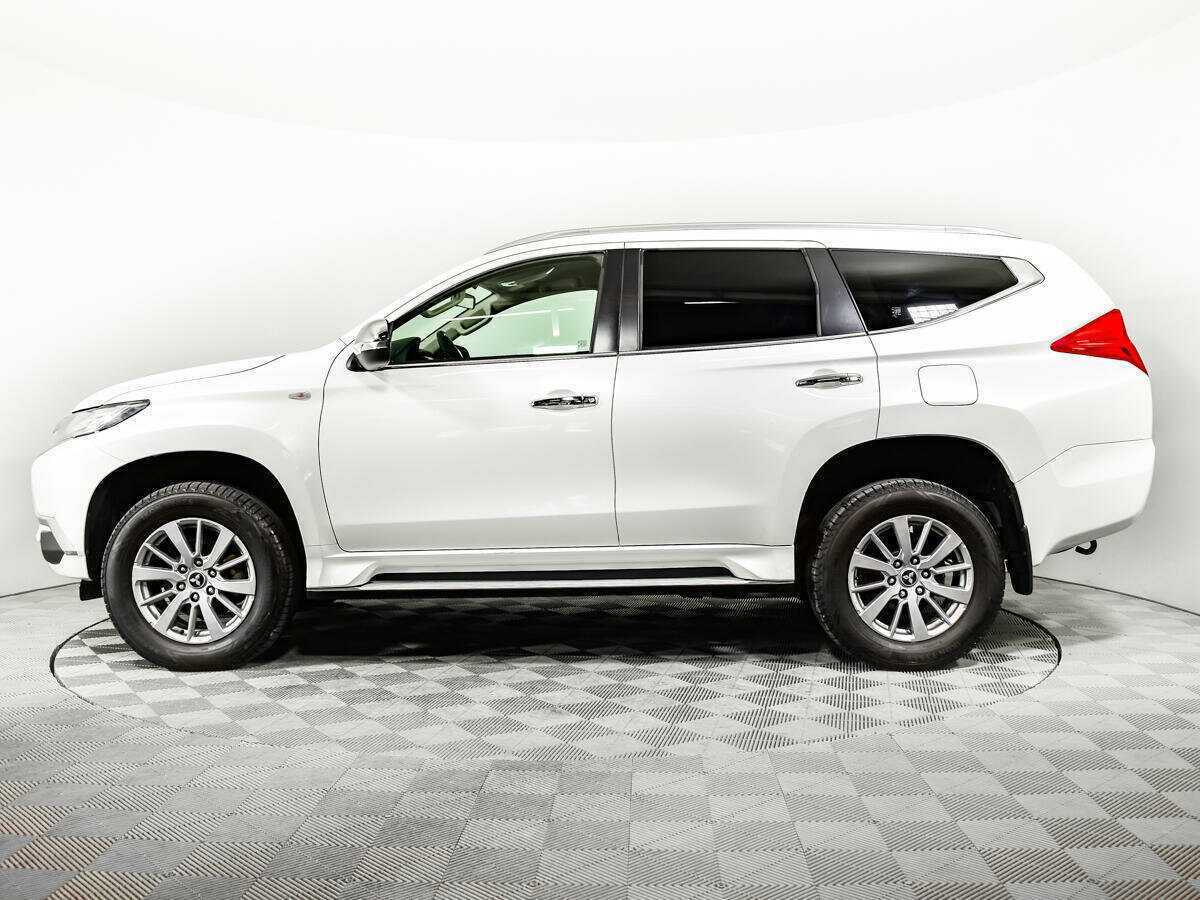Купить Mitsubishi Pajero Sport, 2017, 127 467 км.. Фото: #7