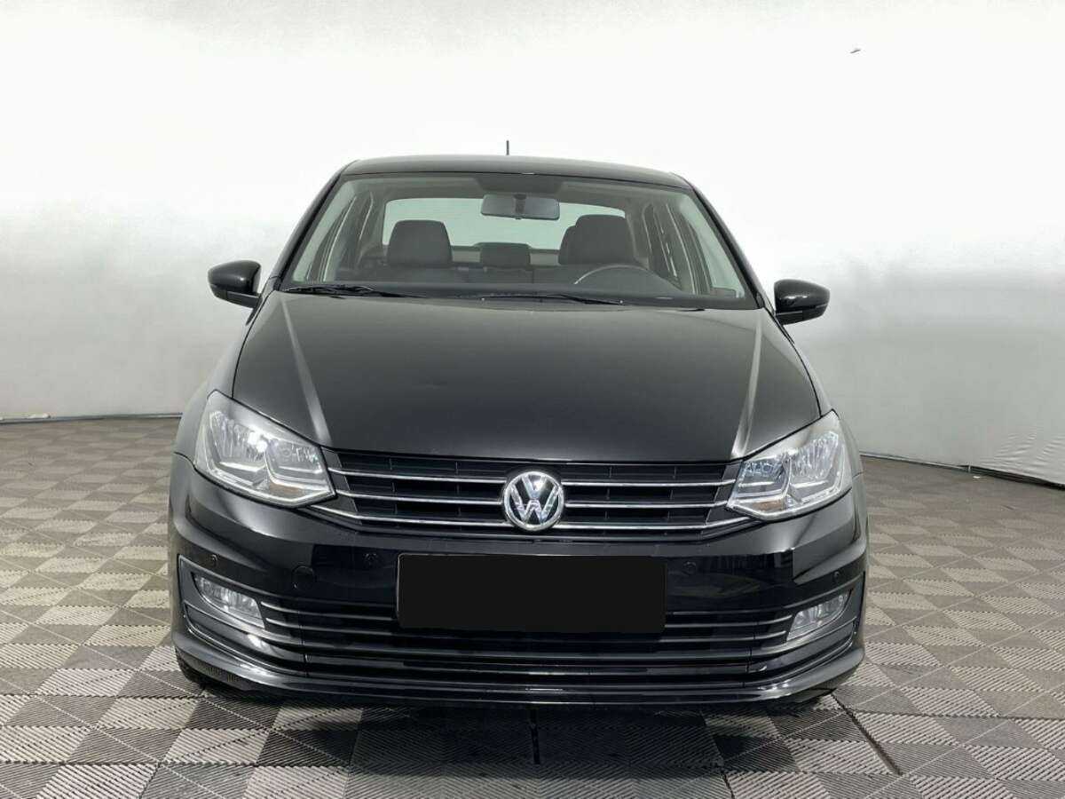 Купить Volkswagen Polo, 2019, 60 000 км.. Посмотреть фото