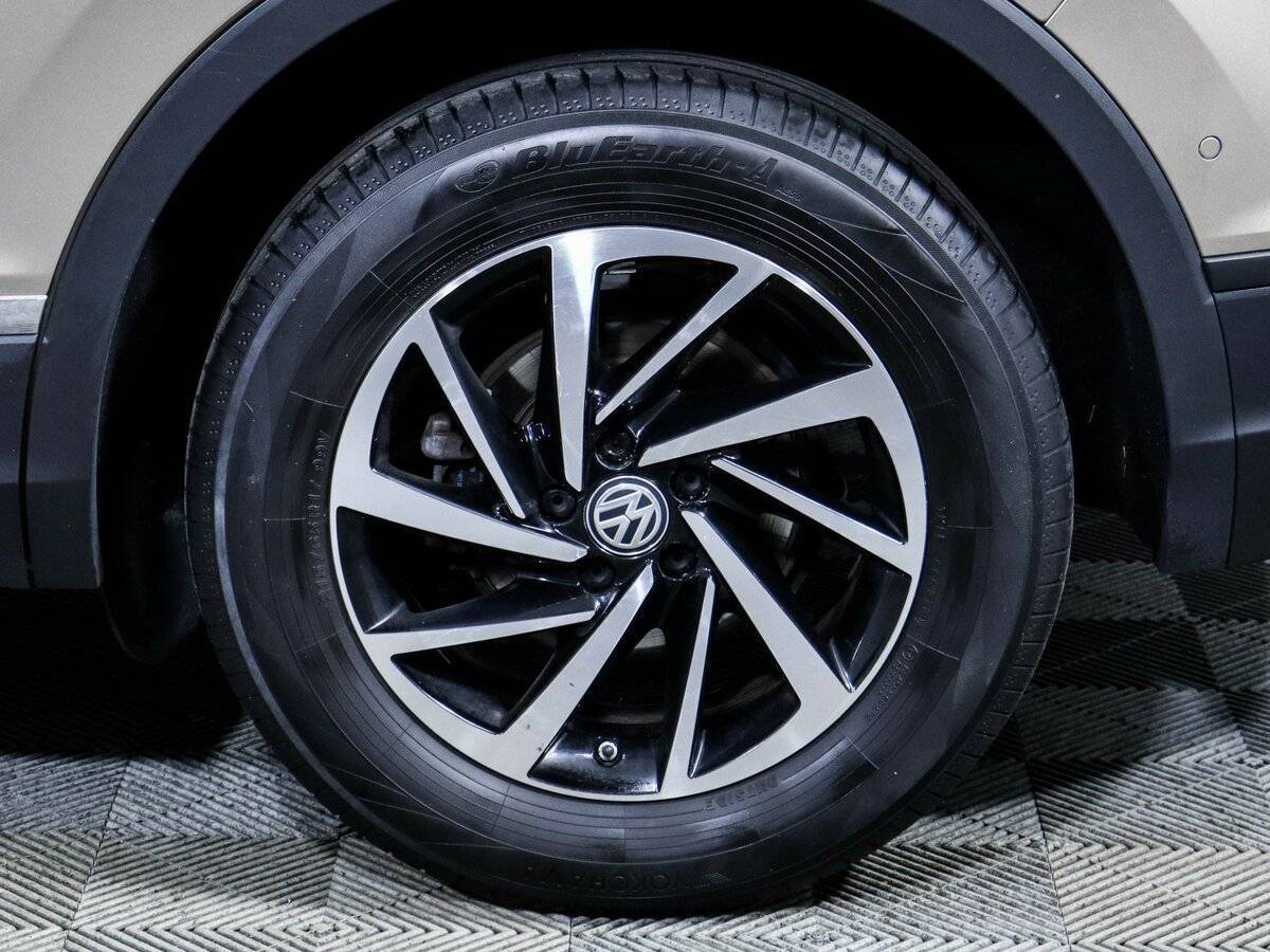 Купить Volkswagen Tiguan, 2018, 77 100 км.. Фото: #10