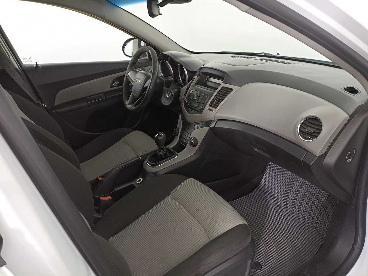 Купить Chevrolet Cruze, 2012, 99 114 км.. Фото: #9