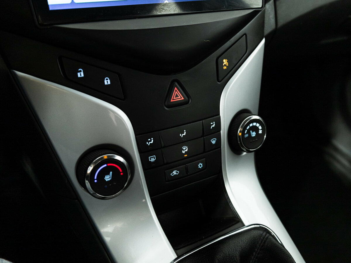 Купить Chevrolet Cruze, 2014, 219 756 км.. Фото: #17