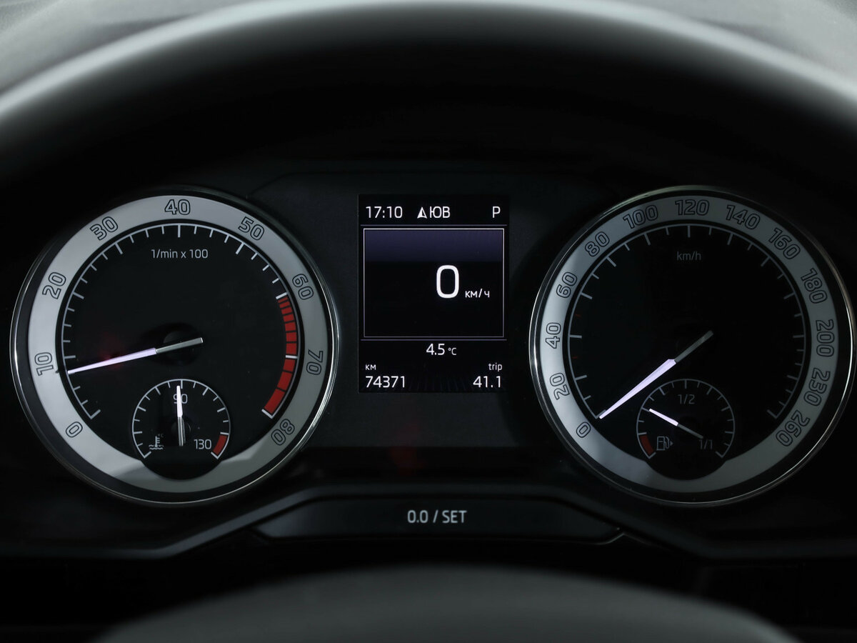Купить Skoda Superb, 2016, 74 369 км.. Фото: #8