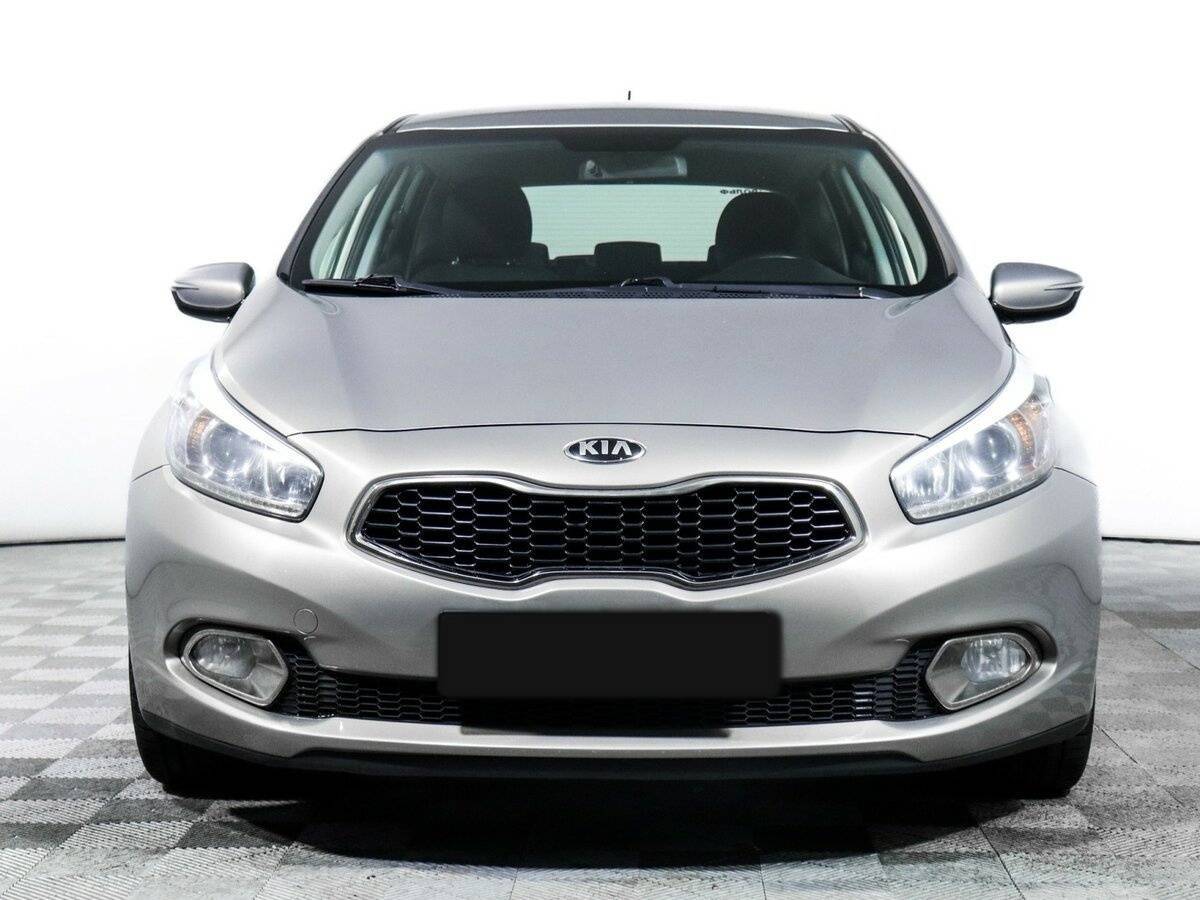 Купить Kia Ceed, 2014, 89 798 км.. Фото: #1