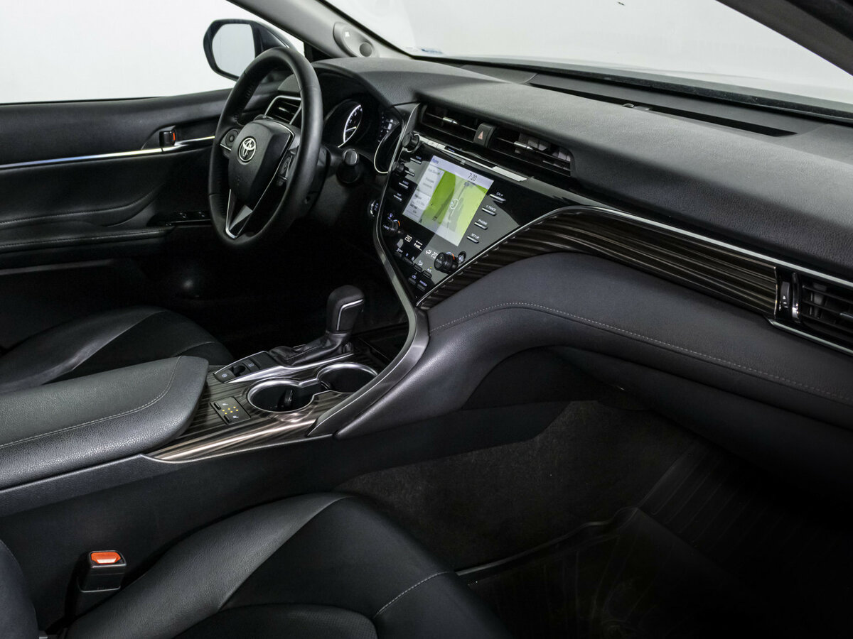 Купить Toyota Camry, 2020, 129 307 км.. Фото: #6