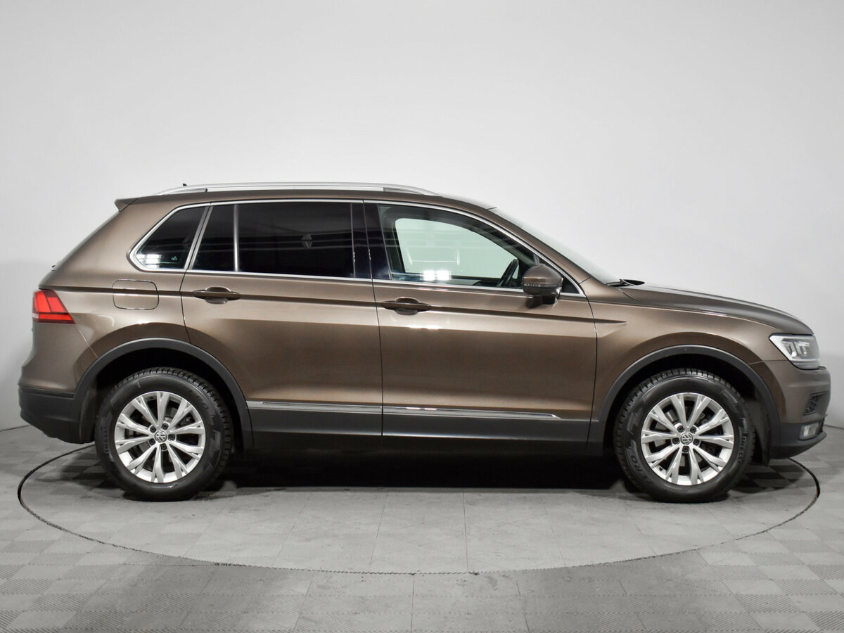 Купить Volkswagen Tiguan, 2018, 78 600 км.. Фото: #3