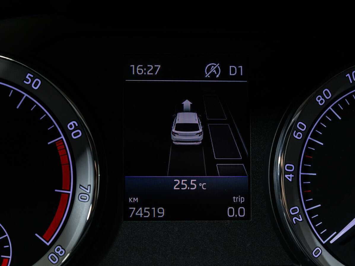 Купить Skoda Karoq, 2020, 74 500 км.. Фото: #15
