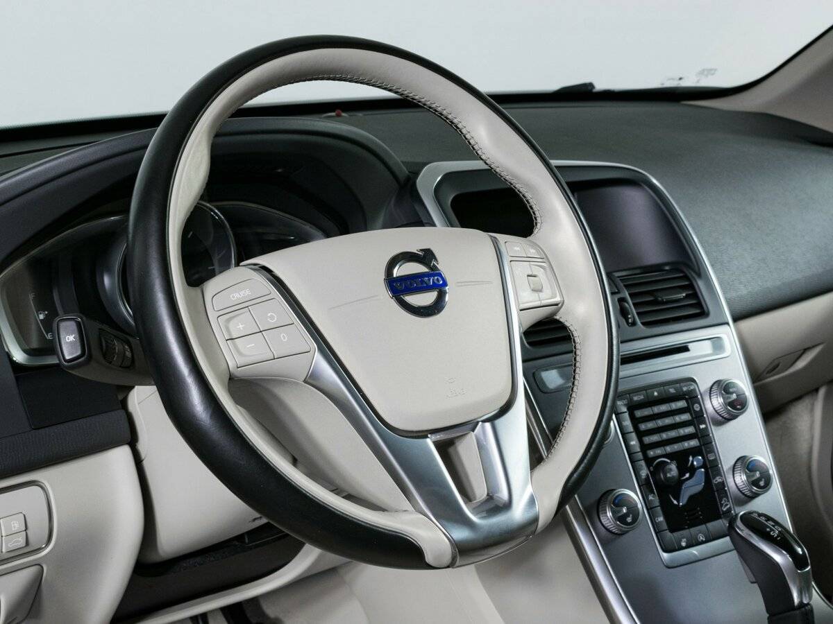 Купить Volvo XC60, 2016, 65 556 км.. Фото: #14