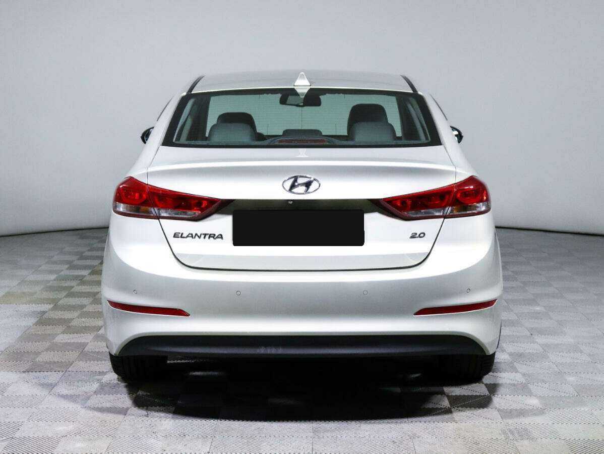 Купить Hyundai Elantra, 2018, 128 900 км.. Фото: #4