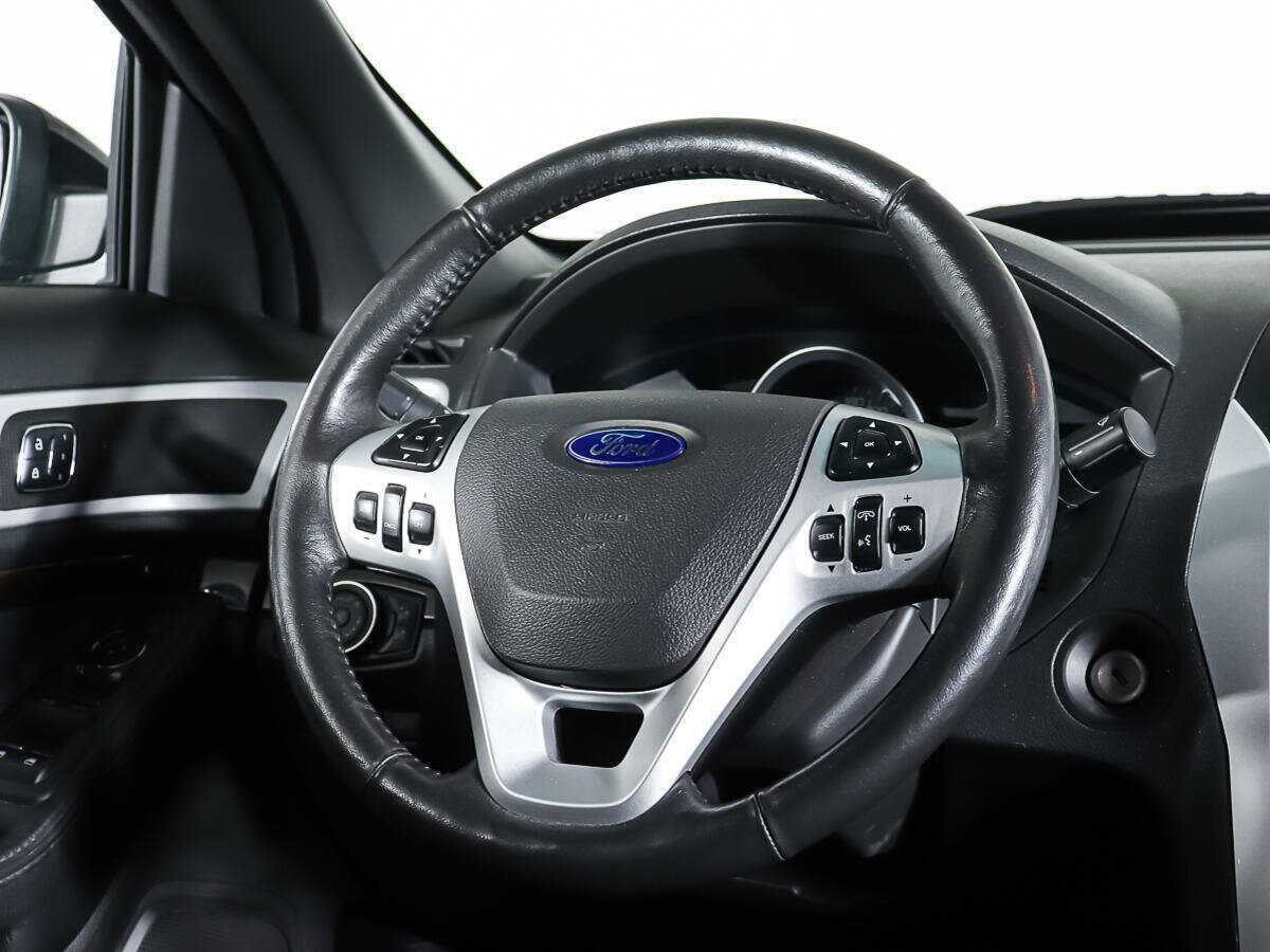 Купить Ford Explorer, 2015, 116 727 км.. Фото: #15
