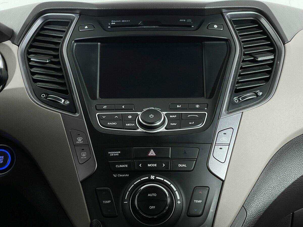Купить Hyundai Santa Fe, 2014, 70 223 км.. Фото: #9