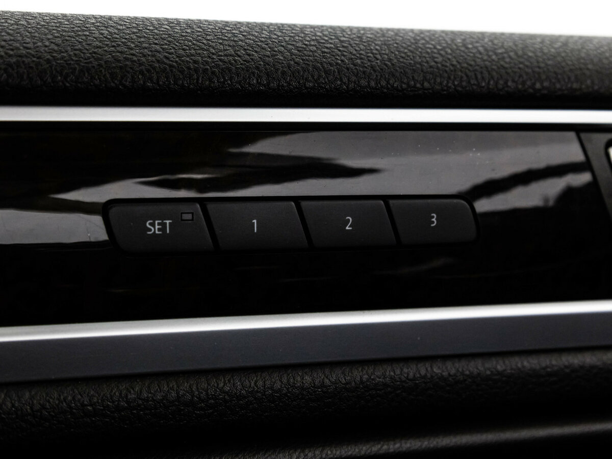 Купить Volkswagen Touareg, 2012, 294 737 км.. Фото: #22