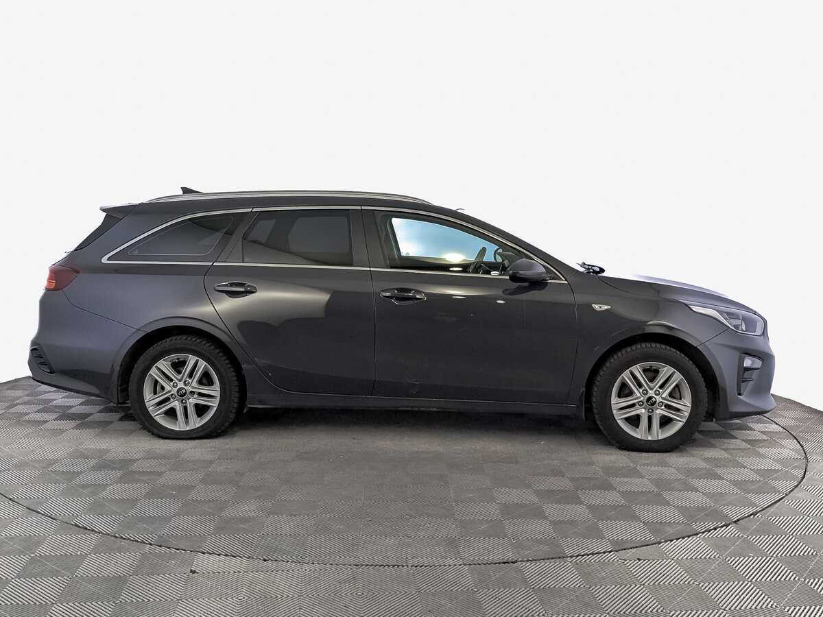 Купить Kia Ceed, 2020, 86 926 км.. Фото: #3