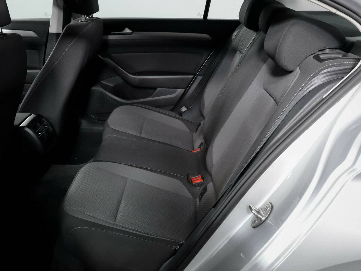 Купить Volkswagen Passat, 2017, 80 920 км.. Фото: #9