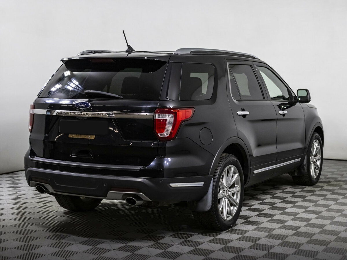 Купить Ford Explorer, 2018, 126 282 км.. Фото: #3