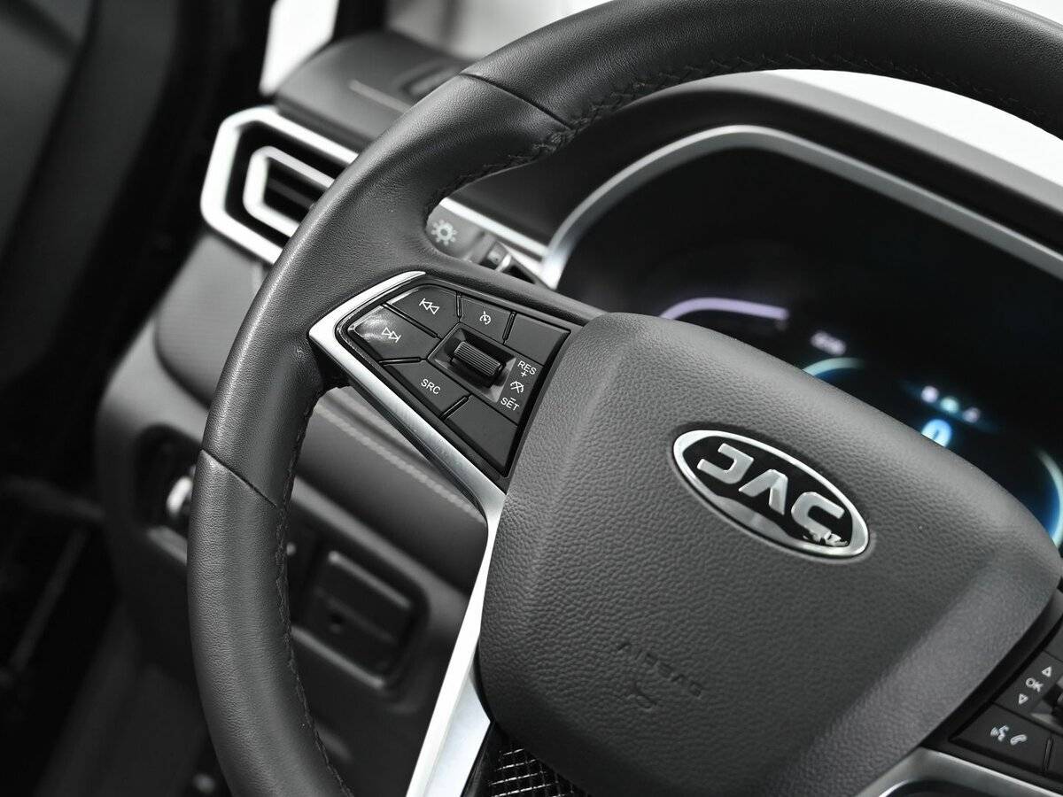 Купить JAC J7, 2023, 54 000 км.. Фото: #8