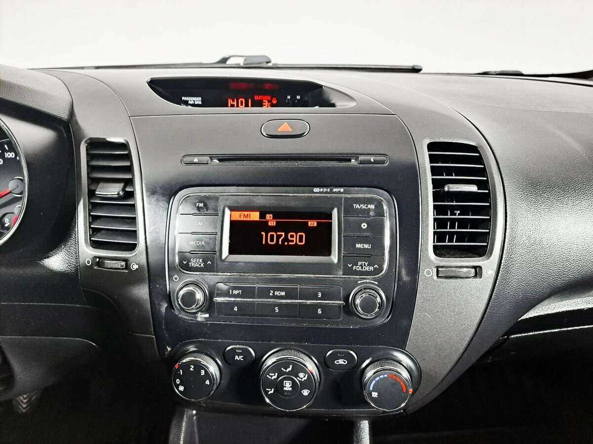 Купить Kia Cerato, 2013, 178 000 км.. Фото: #10