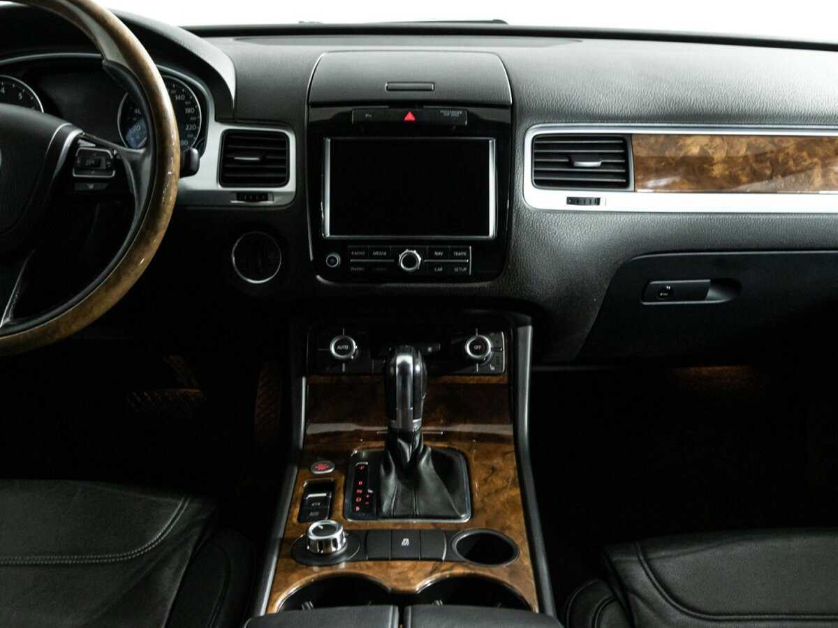 Купить Volkswagen Touareg, 2012, 329 160 км.. Фото: #11