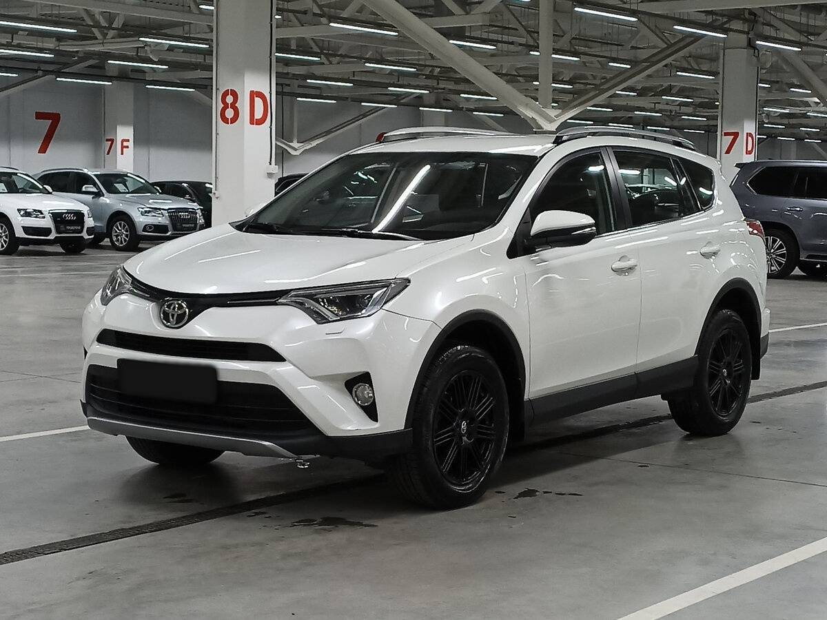 Купить Toyota RAV4, 2017, 209 526 км.. Посмотреть фото