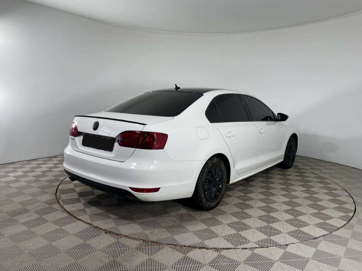 Купить Volkswagen Jetta, 2014, 175 810 км.. Фото: #3