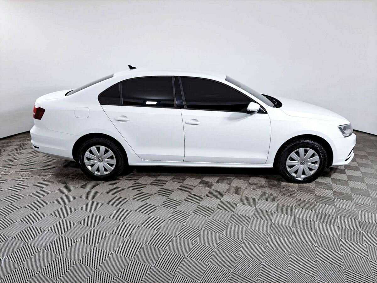 Купить Volkswagen Jetta, 2016, 105 363 км.. Фото: #3