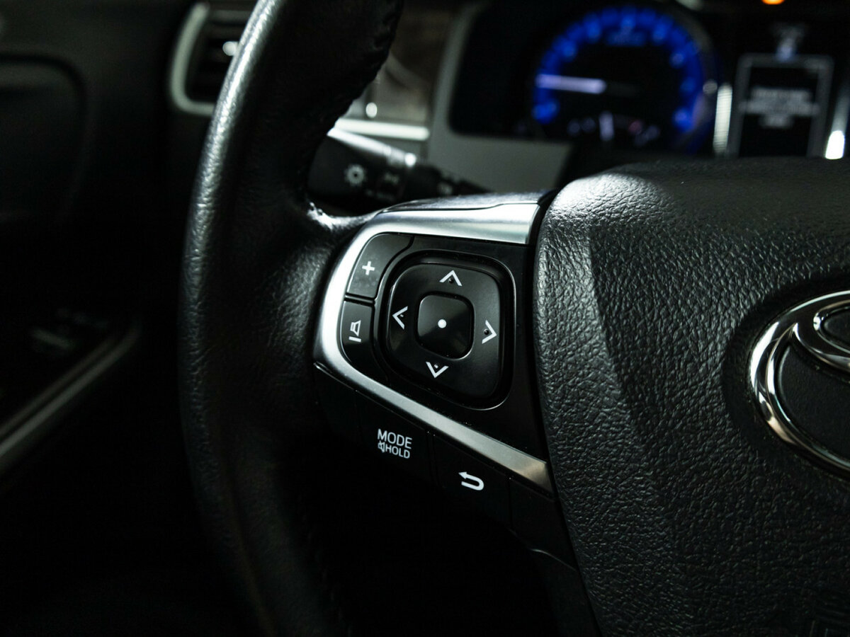 Купить Toyota Camry, 2017, 113 210 км.. Фото: #17