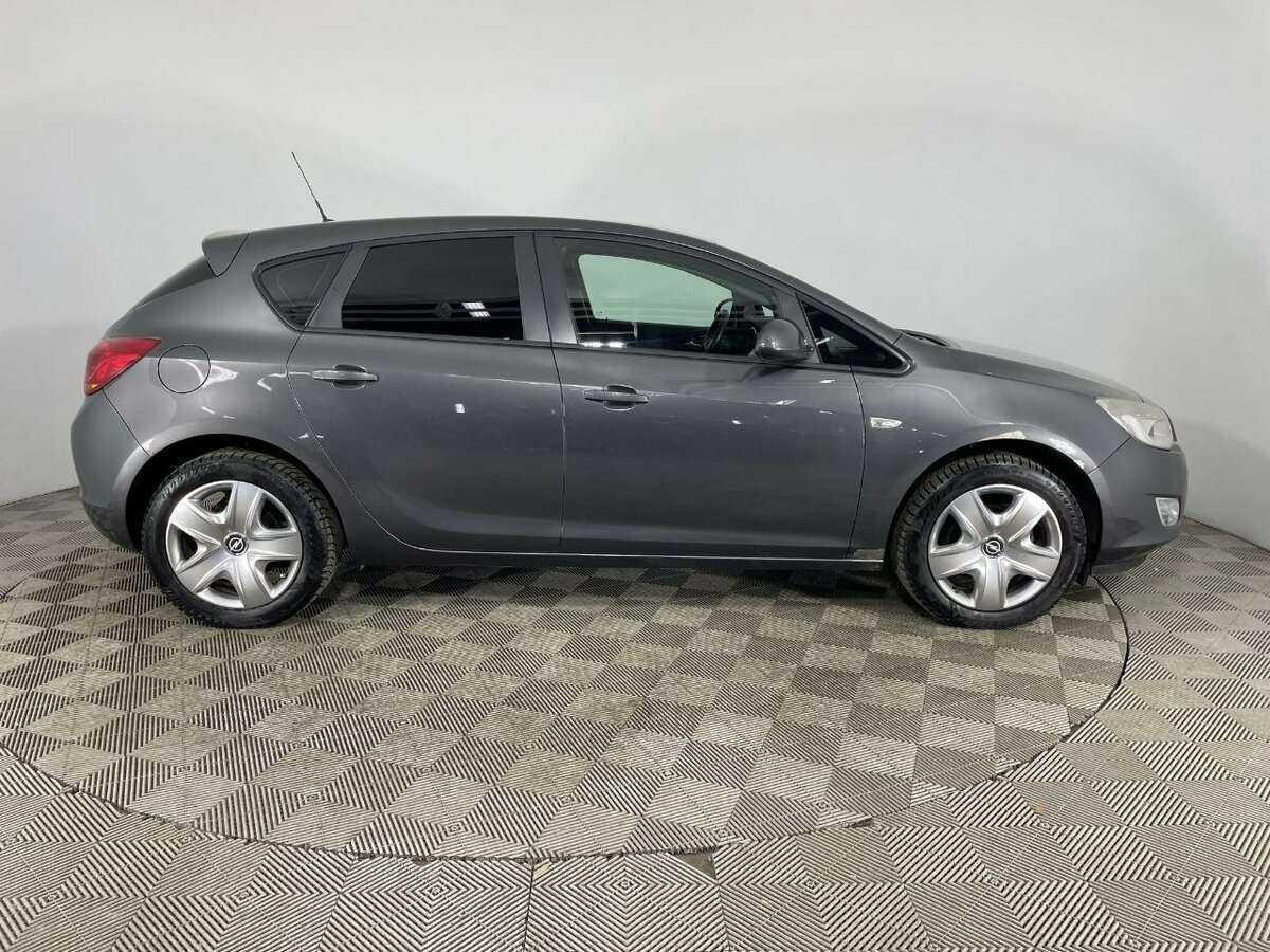 Купить Opel Astra, 2012, 173 688 км.. Фото: #3