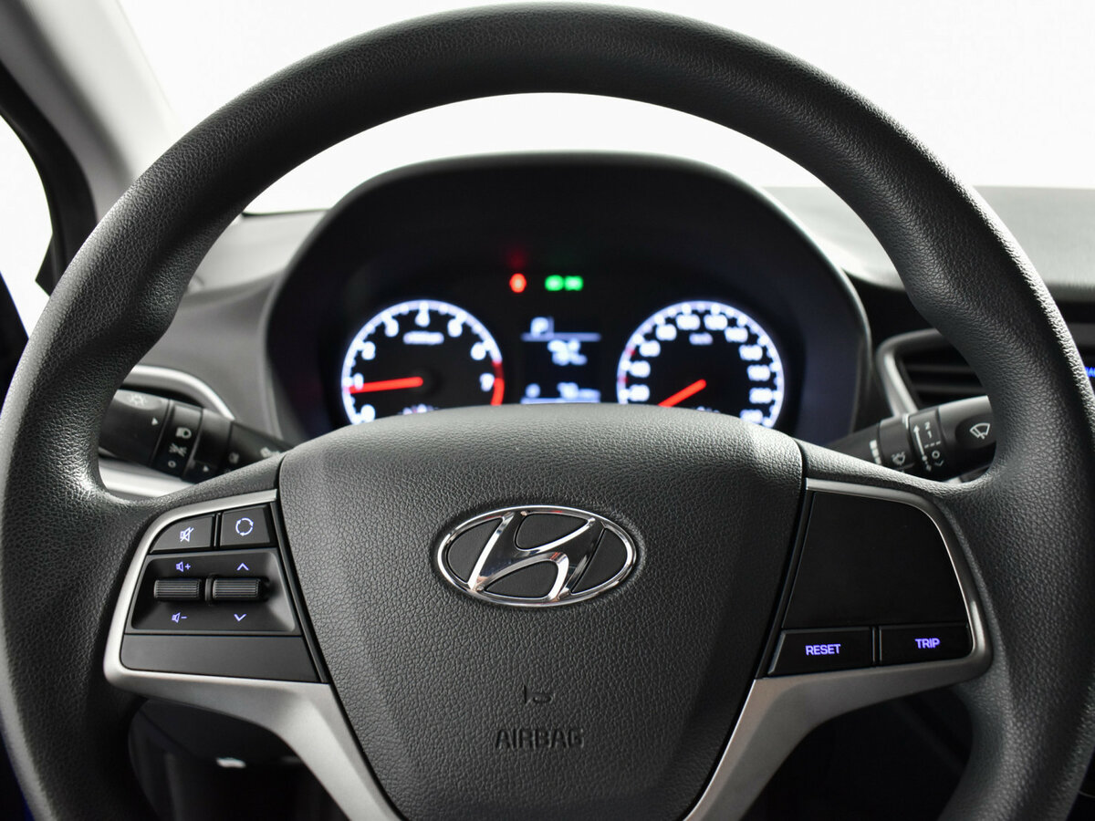 Купить Hyundai Solaris, 2017, 81 039 км.. Фото: #13
