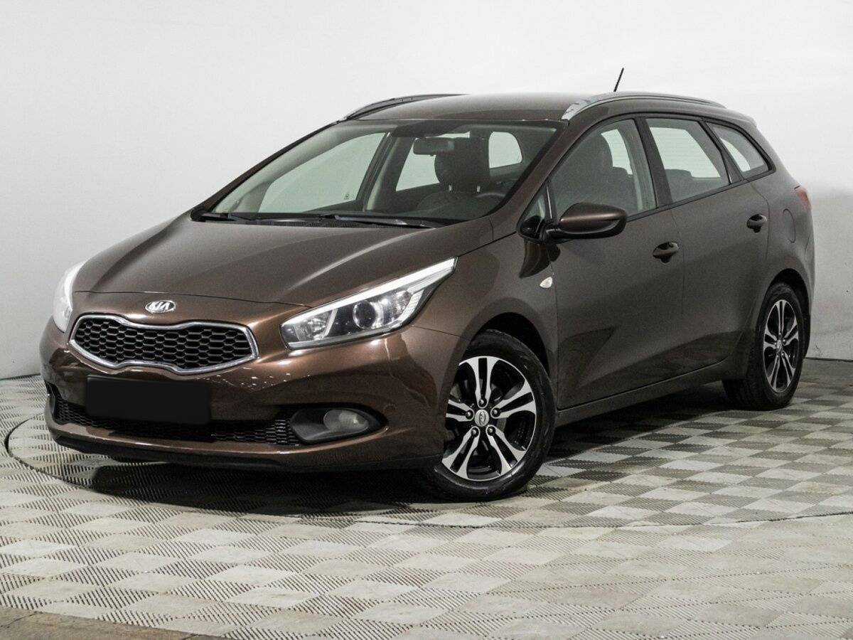 Купить Kia Ceed, 2013, 217 370 км.. Фото: #0