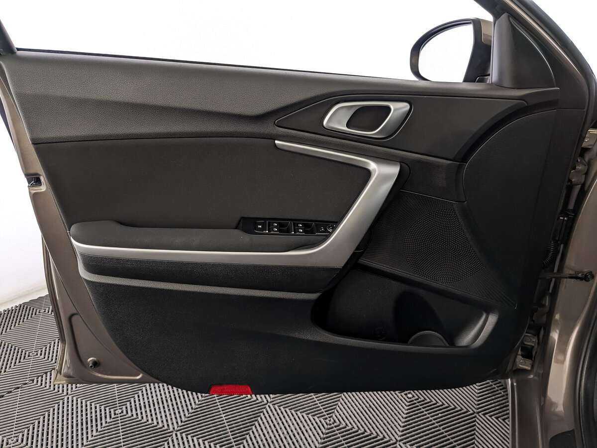 Купить Kia Ceed, 2021, 92 797 км.. Фото: #14