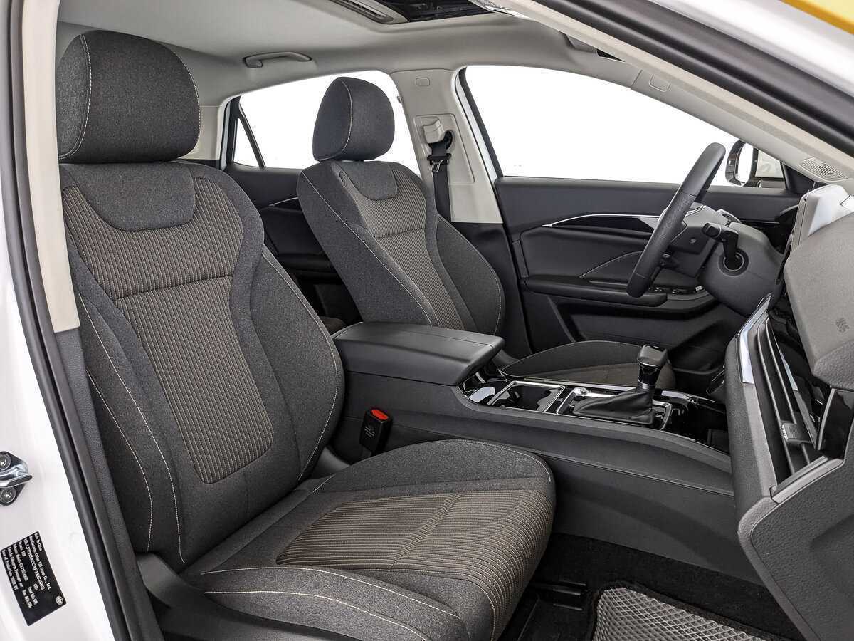 Купить FAW Bestune B70, 2023, 27 301 км.. Фото: #28