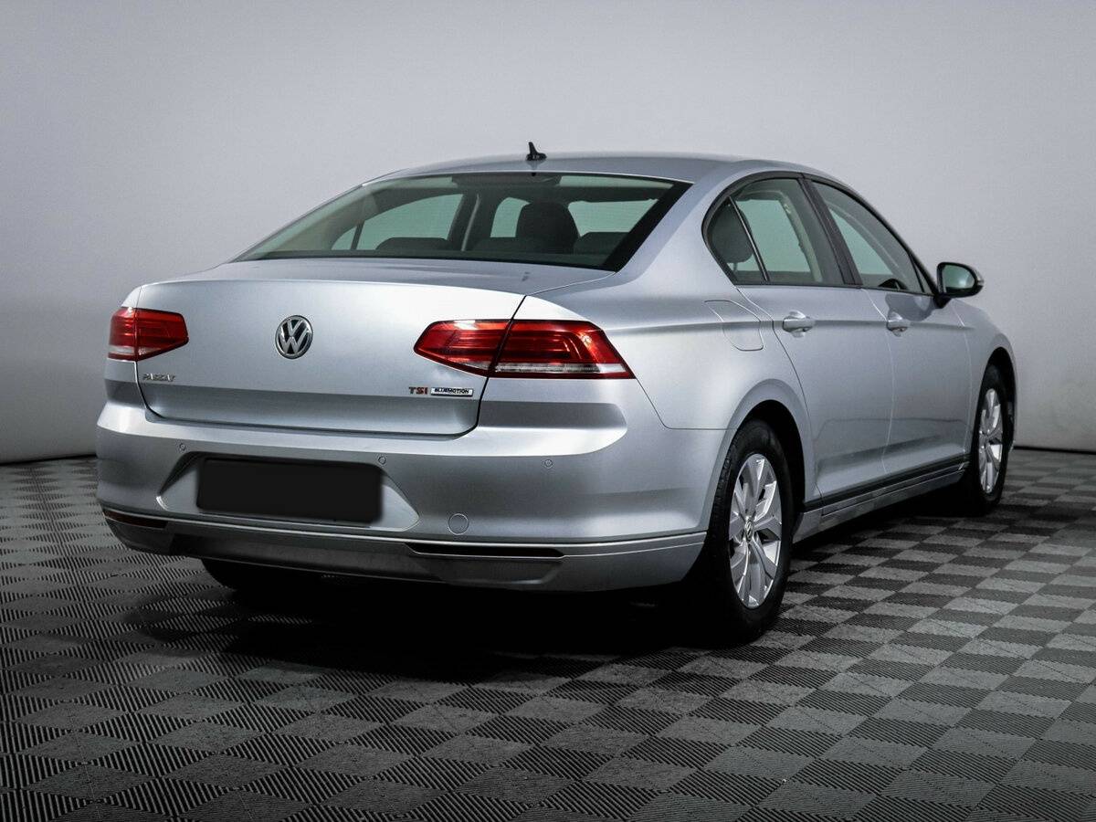 Купить Volkswagen Passat, 2017, 80 920 км.. Фото: #4