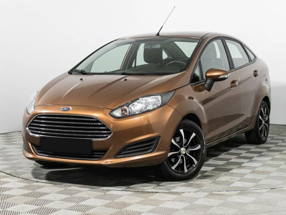 Купить Ford Fiesta, 2016, 75 842 км.. Посмотреть фото
