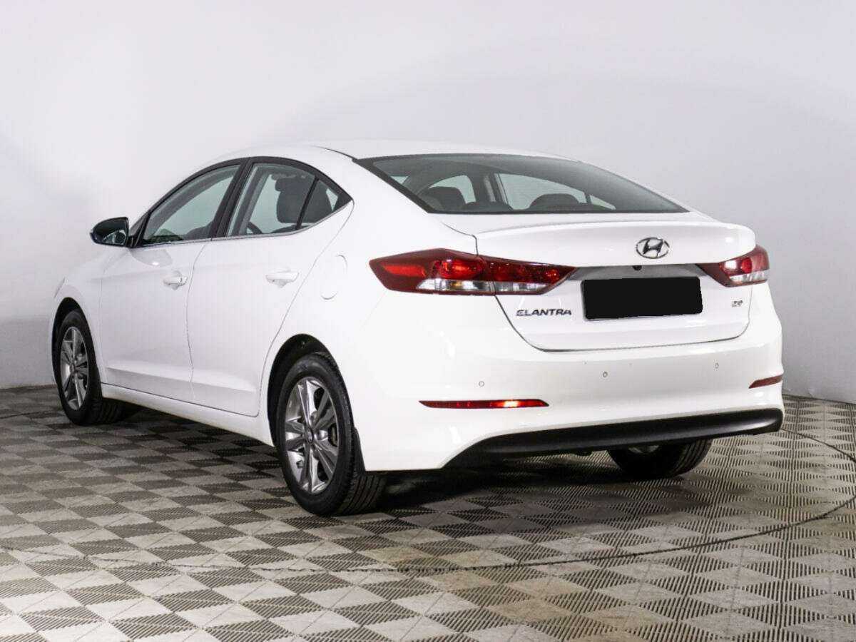 Купить Hyundai Elantra, 2016, 115 307 км.. Фото: #6