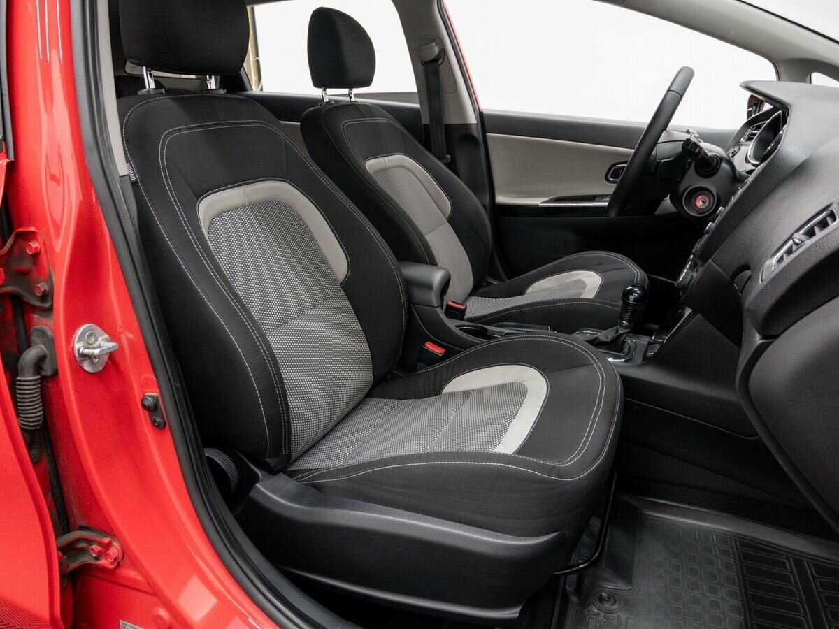 Купить Kia Ceed, 2014, 196 212 км.. Фото: #8