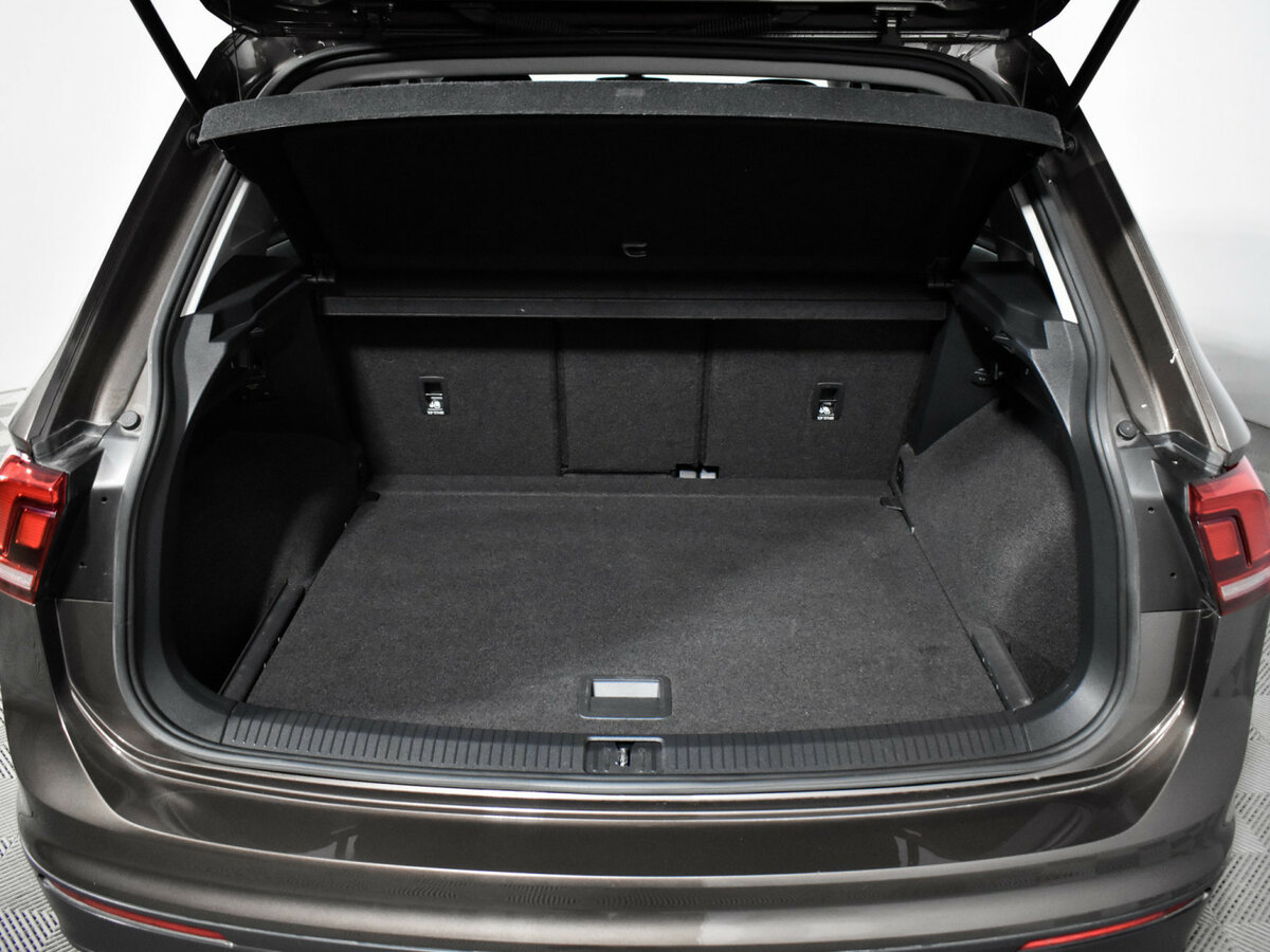Купить Volkswagen Tiguan, 2018, 78 600 км.. Фото: #18