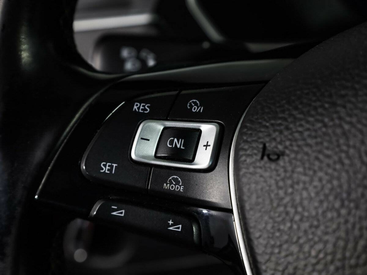 Купить Volkswagen Tiguan, 2017, 184 995 км.. Фото: #9