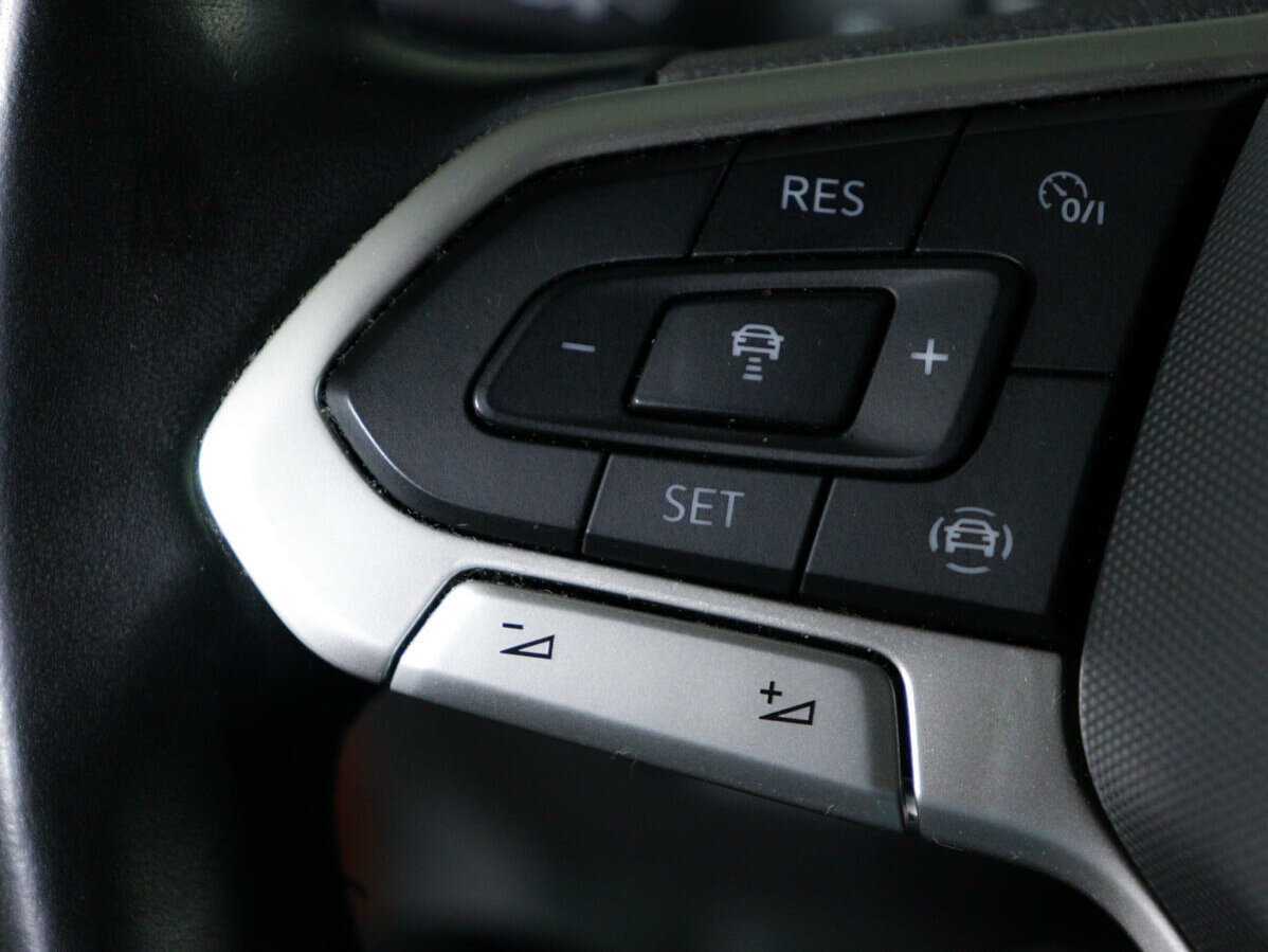 Купить Volkswagen Tiguan, 2021, 107 000 км.. Фото: #17