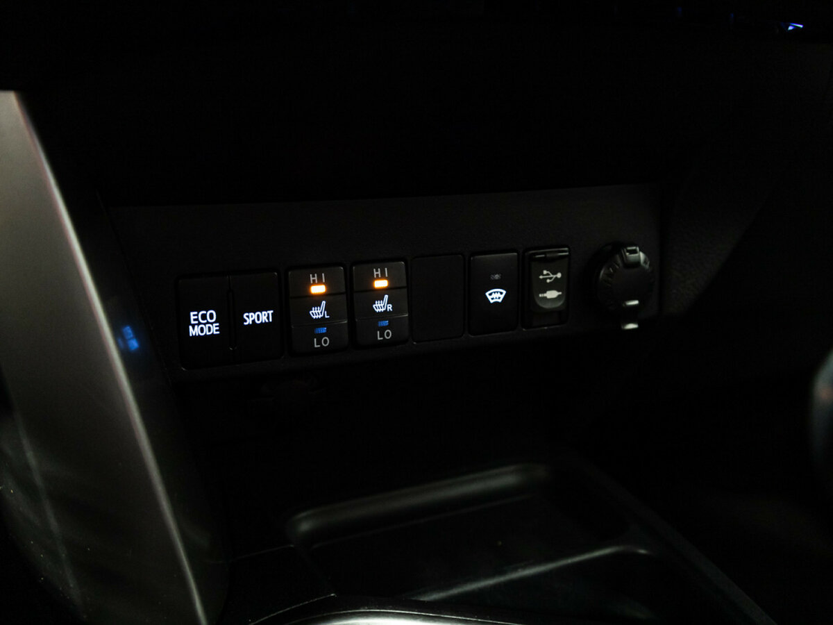 Купить Toyota RAV4, 2016, 193 166 км.. Фото: #16