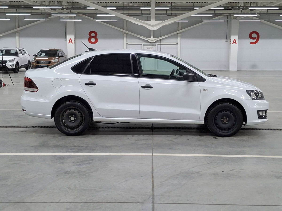 Купить Volkswagen Polo, 2019, 87 715 км.. Фото: #3