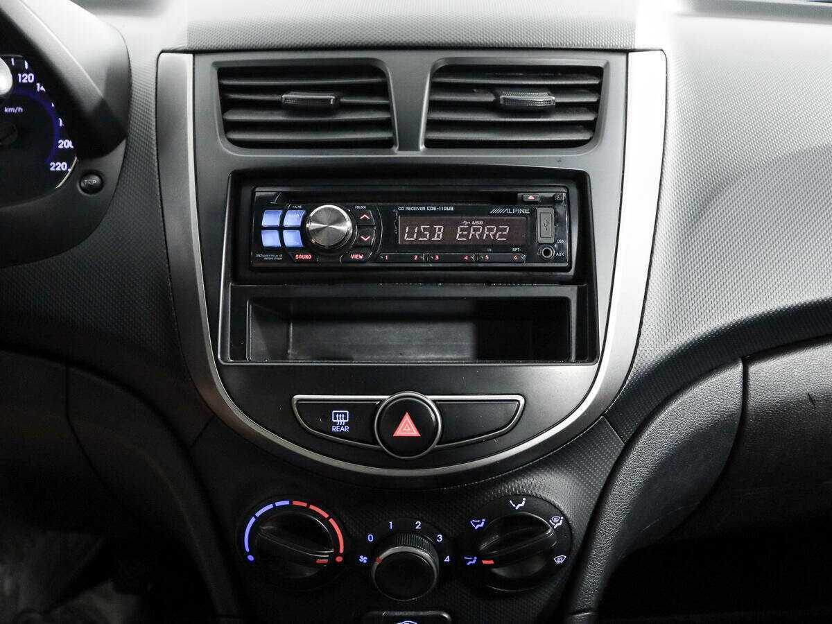 Купить Hyundai Solaris, 2014, 259 937 км.. Фото: #8