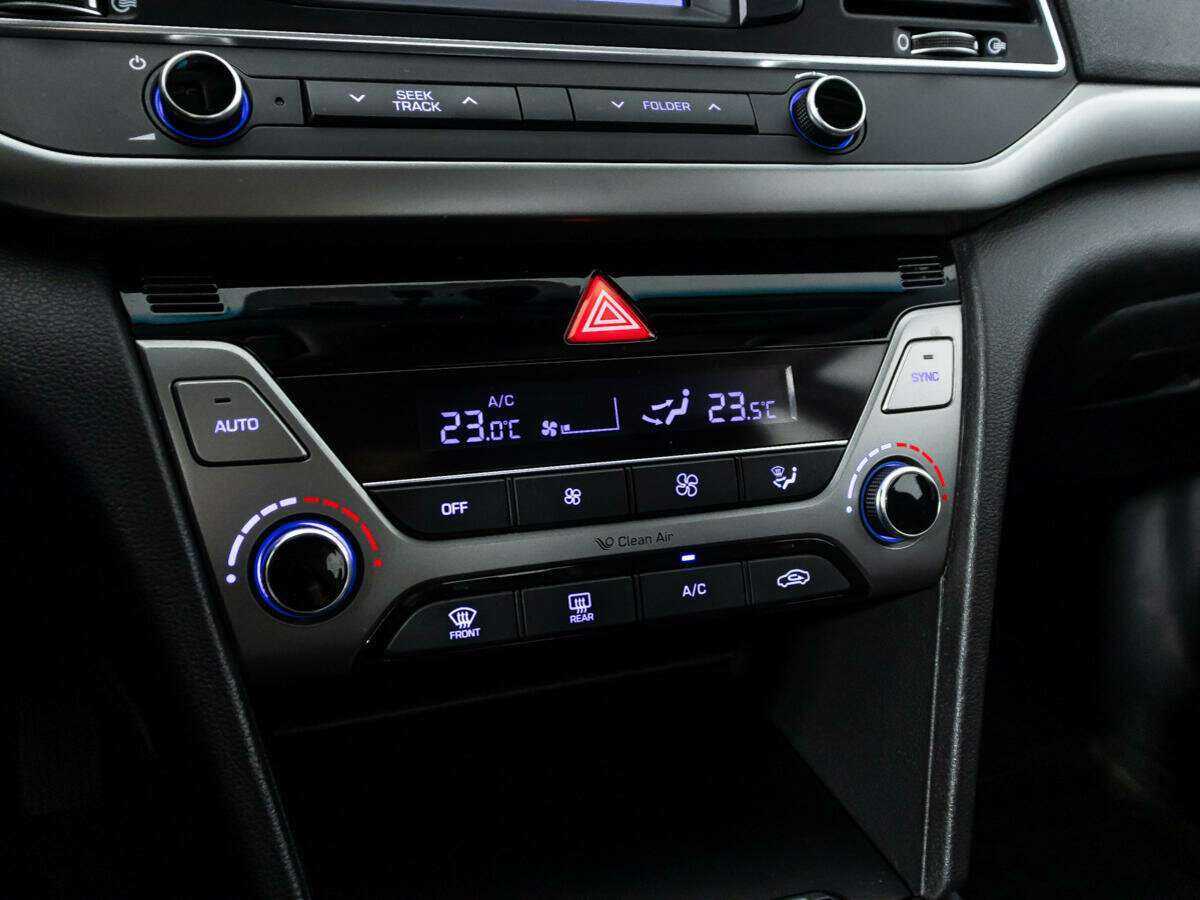 Купить Hyundai Elantra, 2016, 115 307 км.. Фото: #15