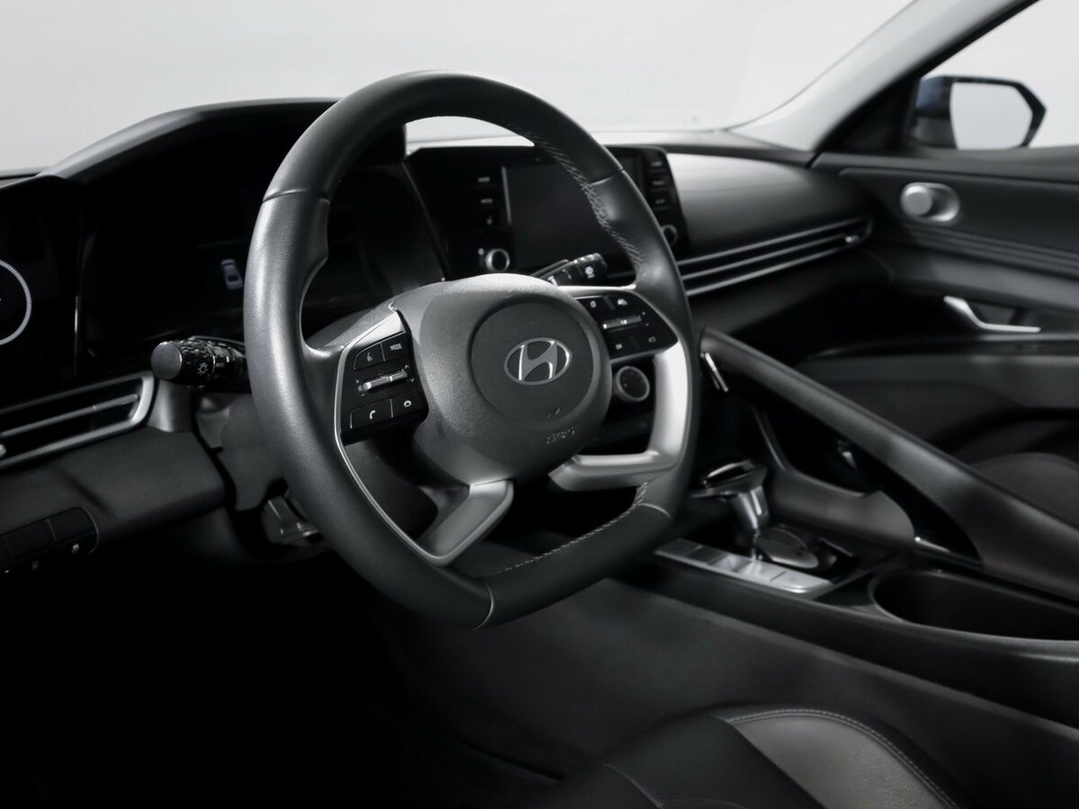 Купить Hyundai Elantra, 2023, 48 993 км.. Фото: #11