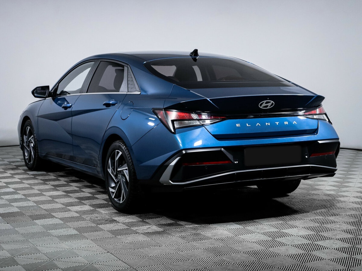 Купить Hyundai Elantra, 2023, 48 993 км.. Фото: #5