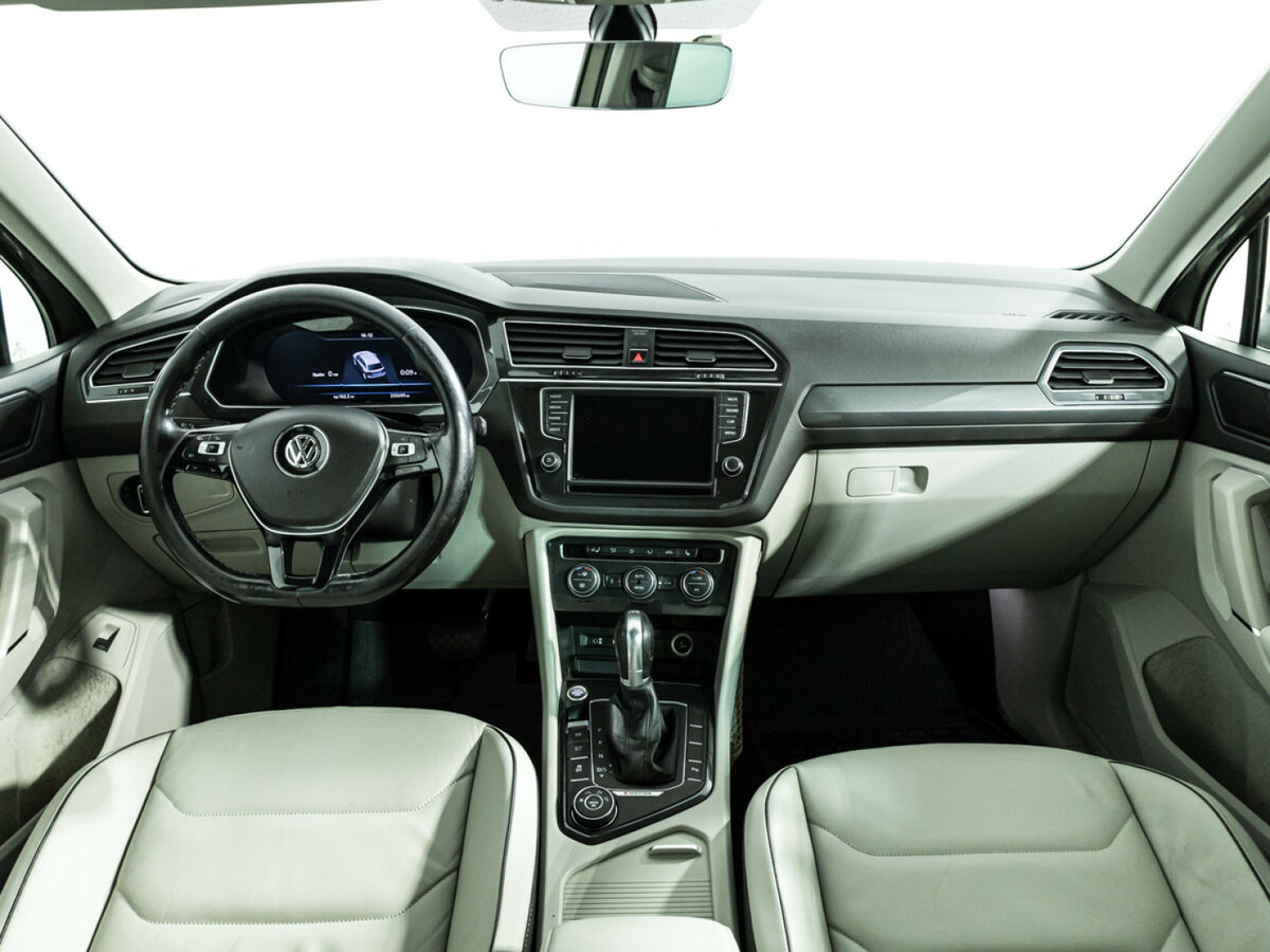 Купить Volkswagen Tiguan, 2017, 235 698 км.. Фото: #12